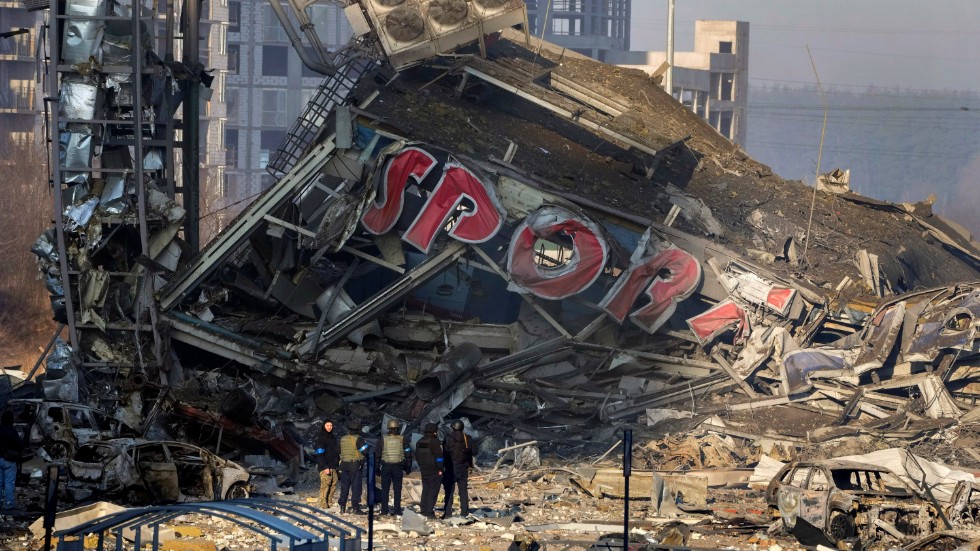 Bombningen av ett köpcenter i Kyiv är inte något klockrent exempel på terrorkrigföring.
