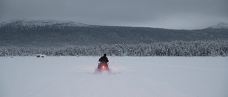 Två skotrar i krock