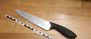Amfetaminpåverkad man jagade sin fru med kniv genom huset: "Hon var allmänt dryg"