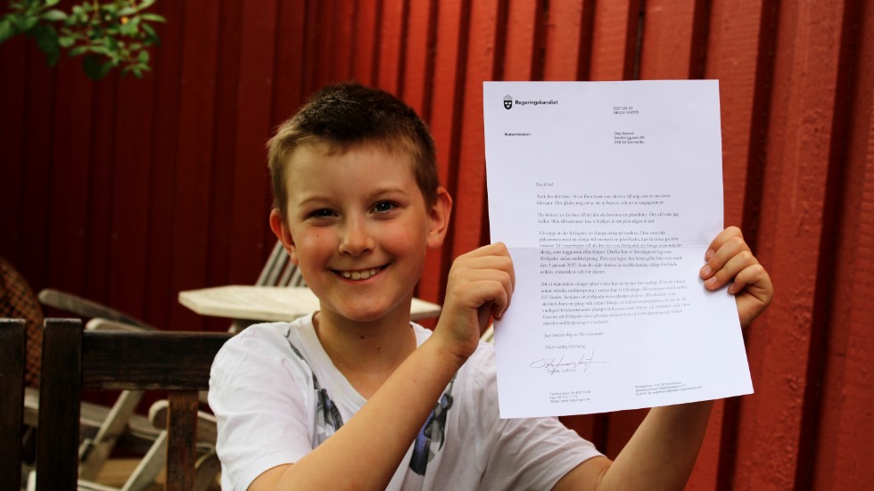 Vimmerbybon Otis Kernell, 9 år, skrev brev till statsministern eftersom han är orolig för klimatet. Nu har statsministern svarat.