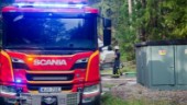 Bil började brinna av oklar anledning i Torshälla
