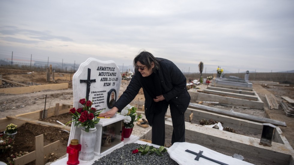 Chrisanthi Botsaris make gick bort i covid-19 och ligger begravd i Thessaloniki i Grekland. Bilden togs i december i fjol.