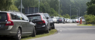Oansvarigt parkerade bilar vid Oxelösunds badplatser kan innebära livsfara: "Folk struntar i regler"