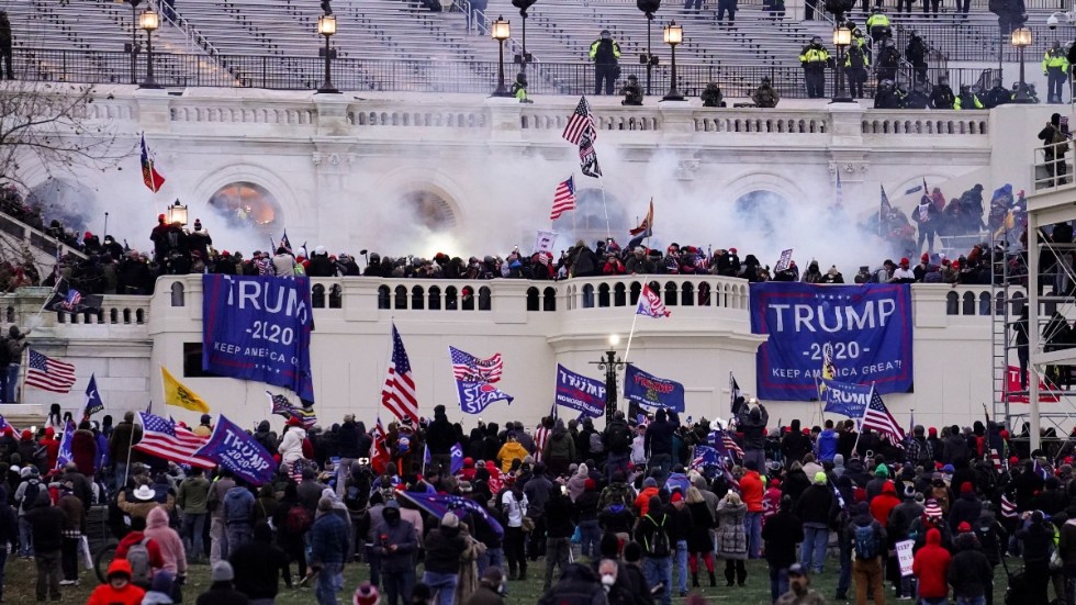Anhängare till Donald Trump stormade kongressbyggnaden i Washington den 6 januari 2021.
