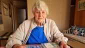 Inga, 94, agerade blixtsnabbt mot bedragarna: "Sidan såg trovärdig ut – men de hann inte rensa mitt konto"