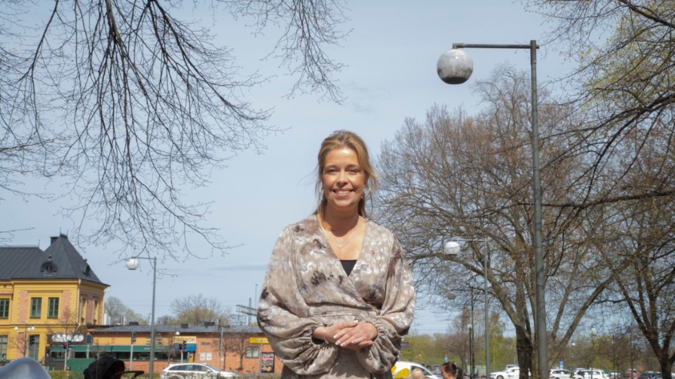 Annika Strandhäll är ordförane för de socialdemokratiska kvinnorna i Sverige.