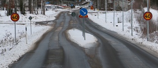 "Livsfarligt att gå här" • Gång och cykelväg saknas • Många oskyddade trafikanter i farten