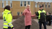 Nu börjar de bygga ut skolan