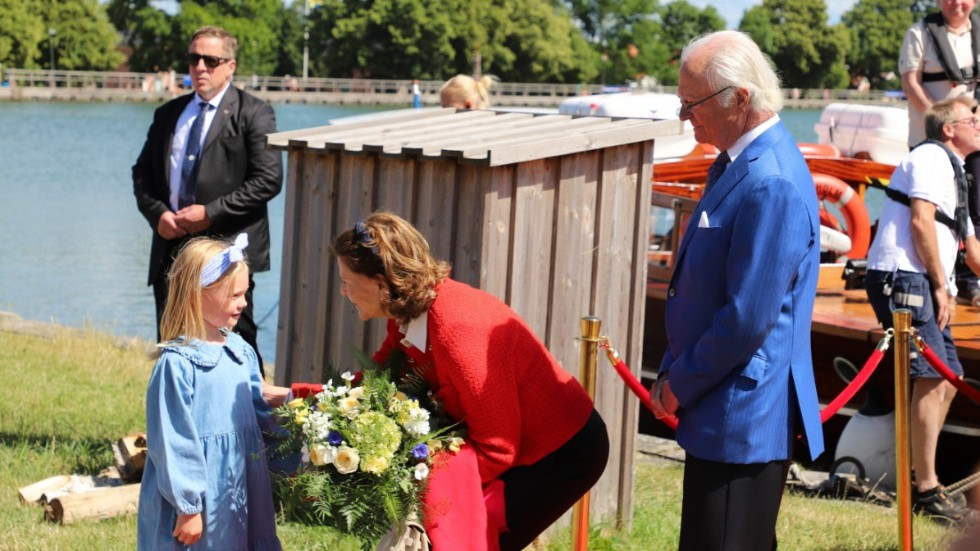 Diggi diggi diggi ding ding ding, här glider den riktiga kingen in i