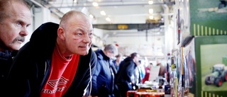 Modellfordonsmässan: Bengt, 83, tänker aldrig sluta leka med traktorer