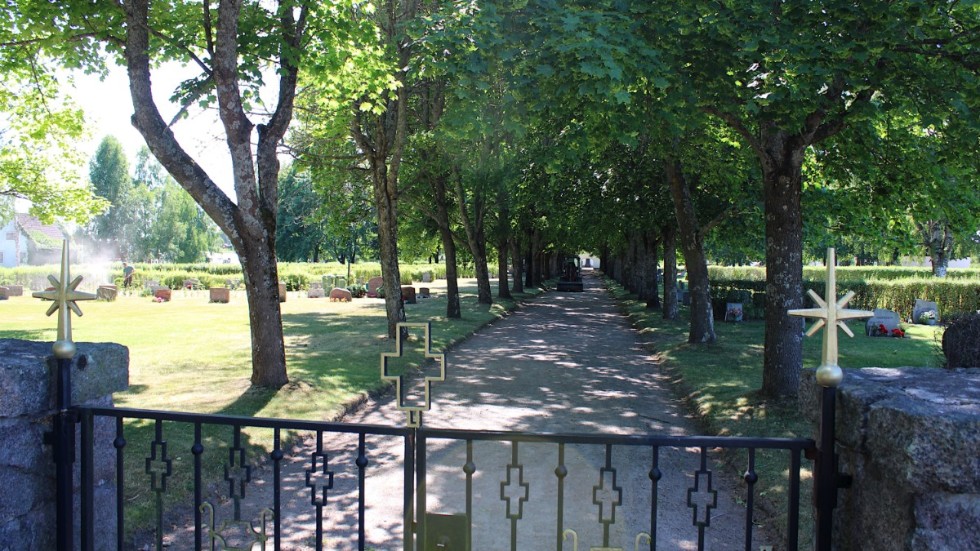 Hultsfreds kyrkogård ingår i Aspelandets pastorat. Där kommer kyrkogårdsansvarig nu att göra utskicka till alla kyrkvaktmästare. 