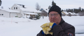 Kenneth, 71, tvingas skotta åt kommunen: "Inte min tomt"