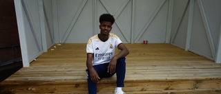 Khalid, 18 – motvillige löparen som satsar allt på fotbollen