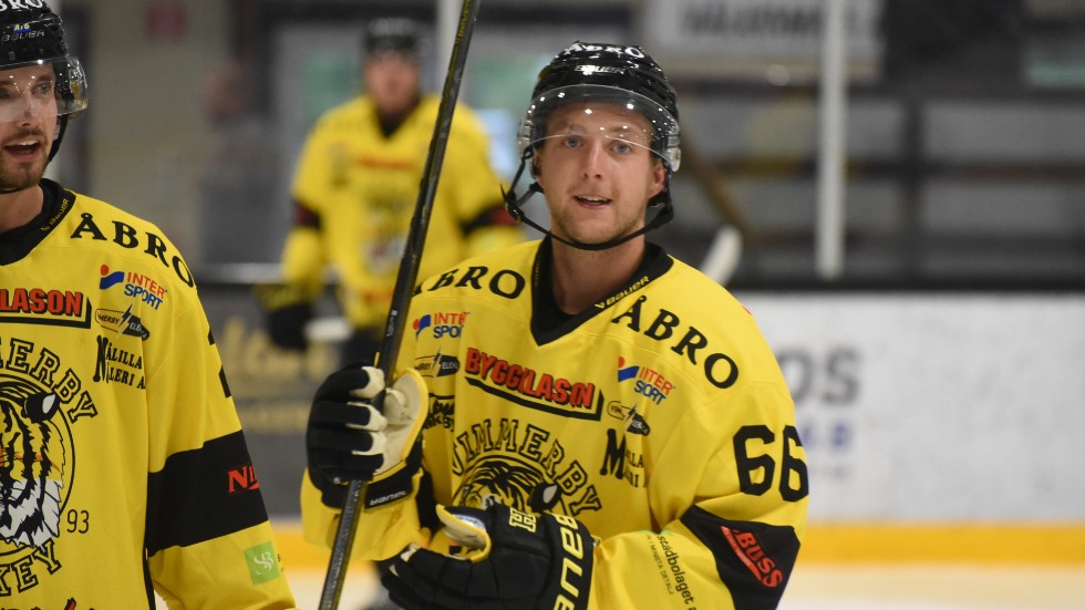 Martin Pärna gjorde mål för Vimmerby Hockey.