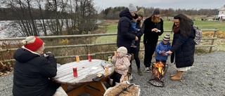 Stämning och vedbrasor värmde besökarna på Öster Malma