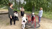 Barnboom – nu kräver bybor att kommunen rustar lekplatsen 