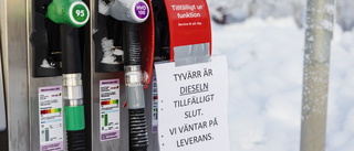 Mackar i Sverige töms på diesel: ”Otrolig anstormning”