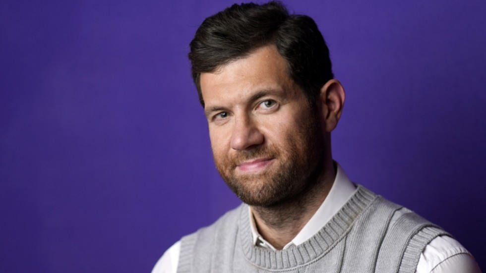 Billy Eichner är tidigare mest känd för sina "Billy on the street"-sketcher i sociala medier, bland annat.