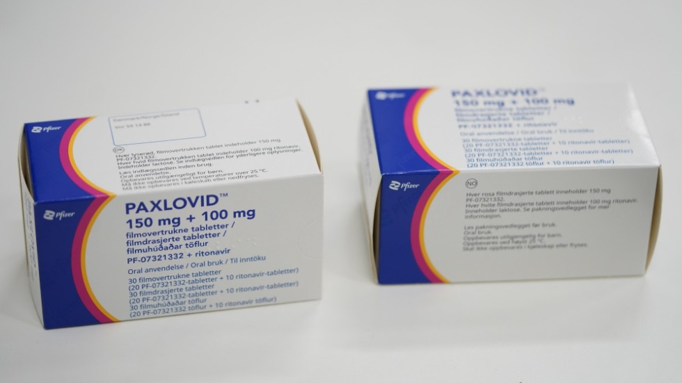 Läkemedlet Paxlovid från Pfizer är en coronamedicin som nu blir tillgänglig på apoteket.