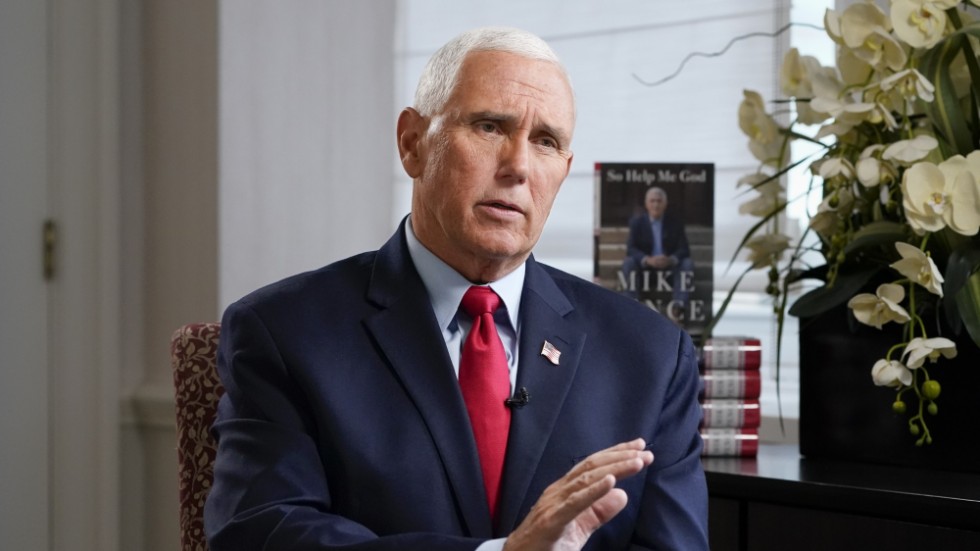 Mike Pence berättar i sin nya bok om de skrämmande händelserna den 6 januari 2021.