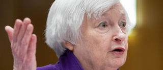 Krisbankens chefer avstår bonusar