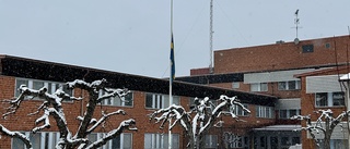 Polisen i Katrineholm höll tyst minut för Mats Löfving