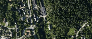 67-åring ny ägare till äldre villa i Torshälla - 5 700 000 kronor blev priset