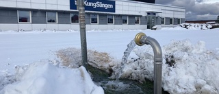 Läckande vattenpost på Skarphäll – risk för halka