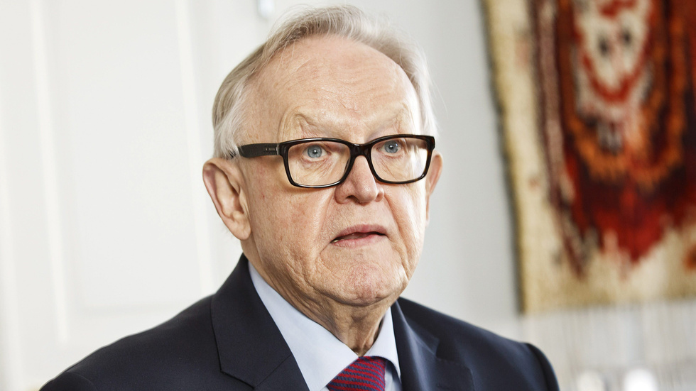 Martti Ahtisaari avled den 16 oktober. Begravningsgudstjänsten med efterföljande kortege direktsändes i finsk tv. Arkivbild.