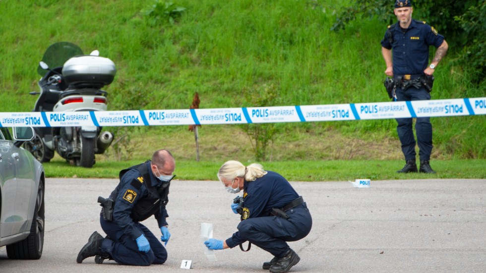Det har skett flera sprängningar och skjutningar i Nyköping den senaste tiden.