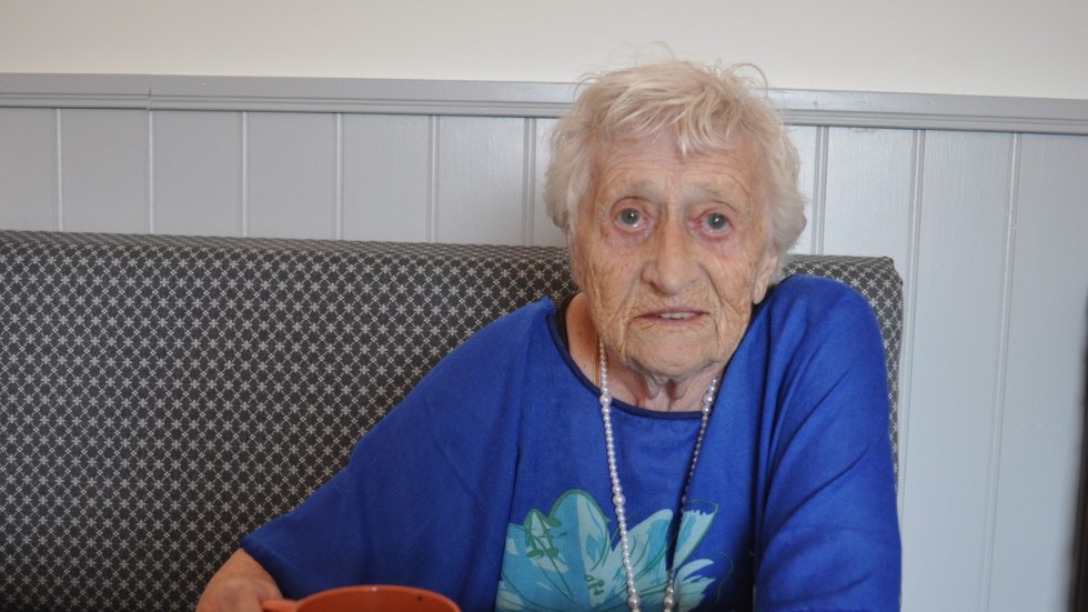 Gun-Britt Monell firade nyligen sin 90-årsdag med öppet hus på cafét som dottern driver.
