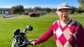 Gun-Britt har spelat golf i 62 år: "Ibland är man förbannad" 