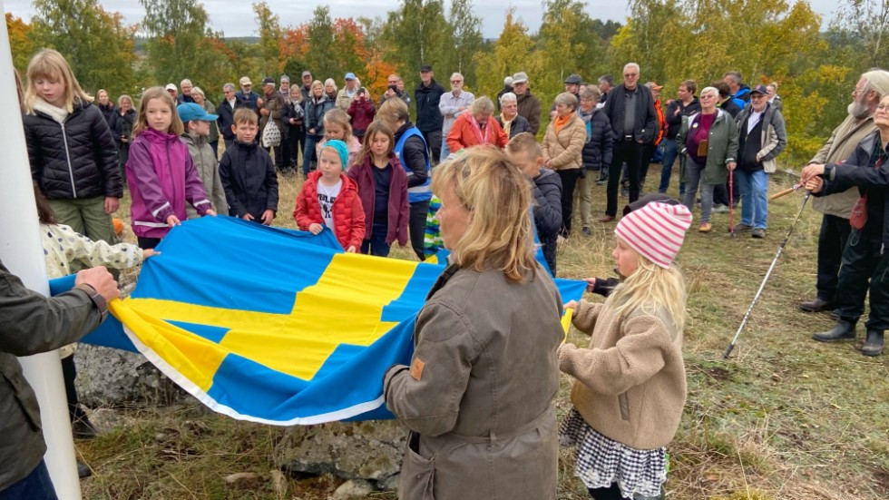 Beatrice Ask invigde nya naturreservatet elevernas svar p tal