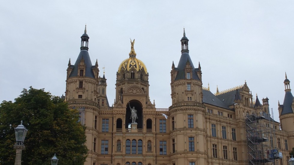 Det vackra delstatsparlamentet i Schwerin är värt en resa i sig.