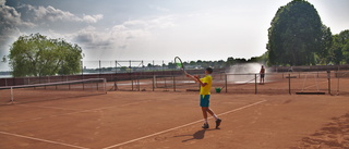 Sol, bad, lek och en hel del tennis i Slite