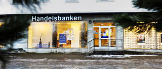 Handelsbanken stänger två kontor