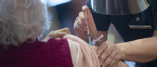 Fyra smittade på äldreboende trots vaccin