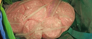 Man förvarade hundratusentals tabletter i hyrt garage – ställs inför rätta