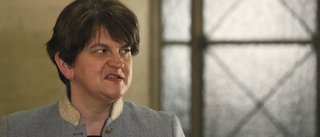 Nordirlands förstaminister Arlene Foster avgår