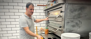 Pizzeriaägaren Aydin riskerade livet för ungdomarna när skotten ven i Årby – nomineras till "Svenska hjältar"