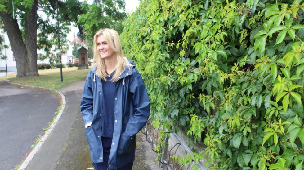 Stina Erlandsson kom hem till Västervik efter fem års studier i Malmö. Nu är hon tandläkare.