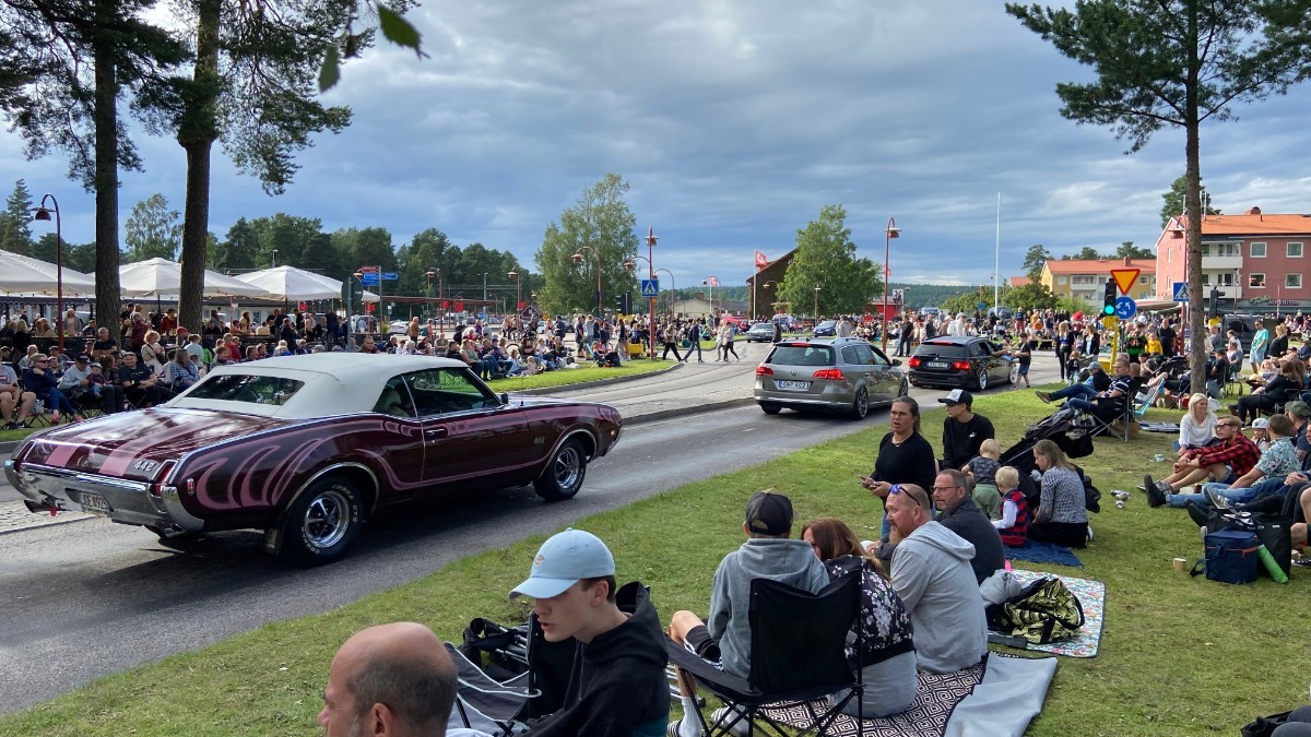 Polisen Bilträff blir "ren misär" nattetid