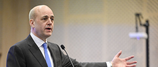 Reinfeldt: "Fotbollen är nyckeln till ett bra samhälle"