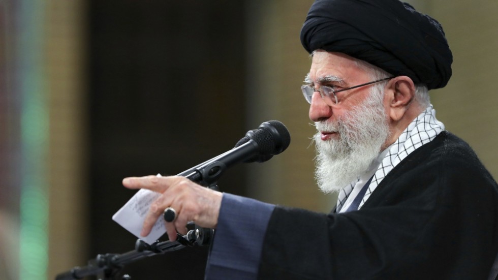 Irans högste ledare, ayatolla Ali Khamenei, krävde i ett tal i går hårda tag mot demonstranter. Arkivbild.