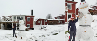 De byggde en tre meter hög snögubbe – kanske Katrineholms största: "Kul om det kunde bli en tävling"