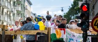 Hemlandsflaggor är inget hot mot Sverige