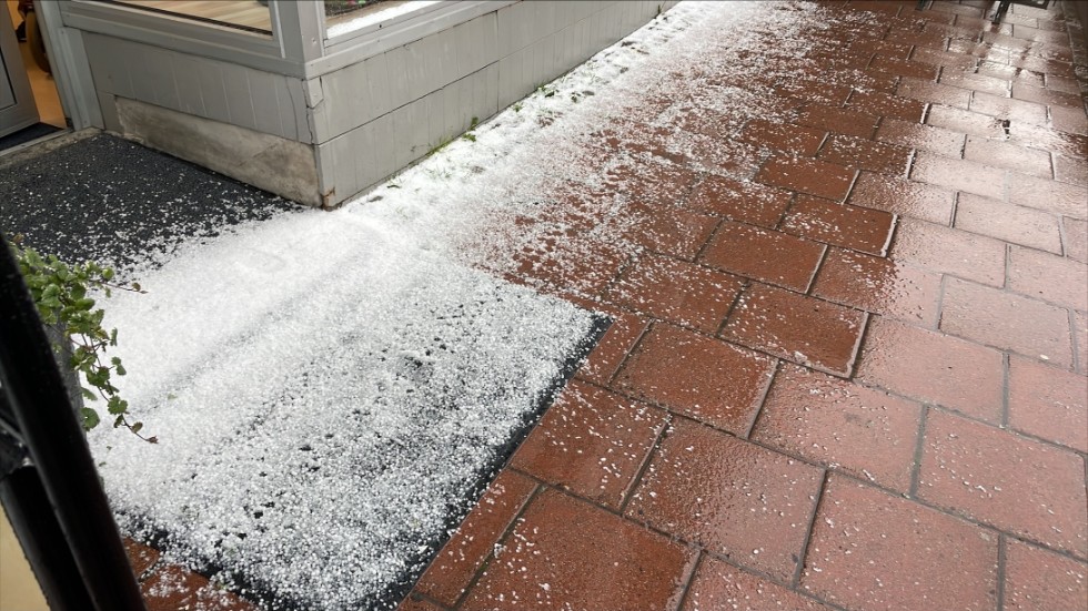 On Thursday afternoon, a hail storm hit Skellefteå.