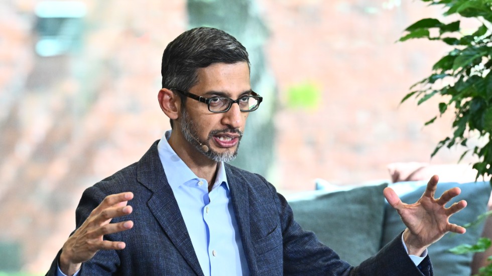 Googles vd Sundar Pichai diskuterade bland annat behovet av att reglera AI under ett besök på Kungliga Tekniska Högskolan (KTH)