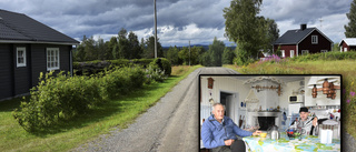 Iso Puolamaajärvi blir poesi: "Det stora lingonlandets sjö" 