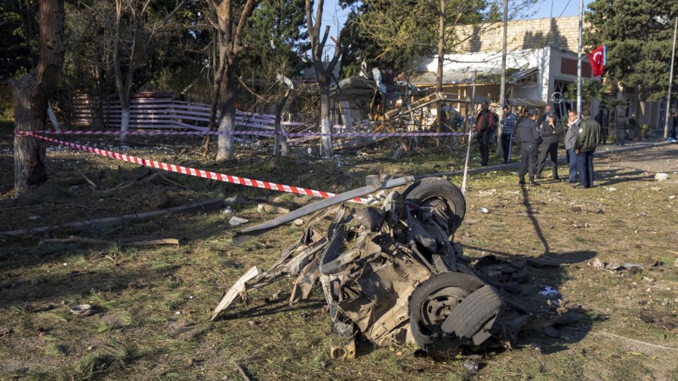 Skador efter en robotattack mot Azerbajdzjan.